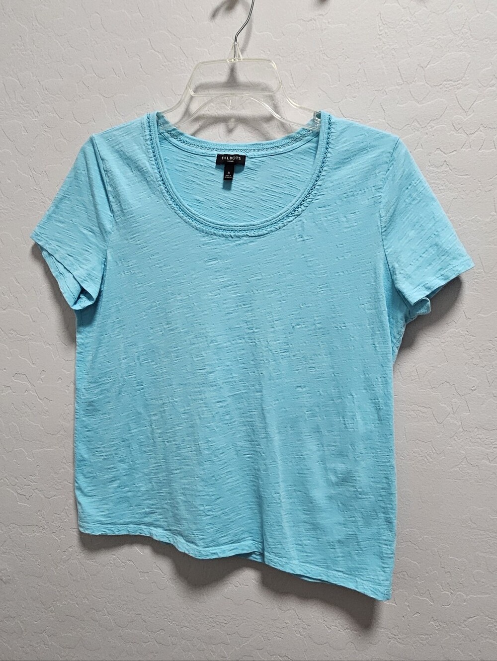 Talbots Woman Short Sleeve Tee Size X Aqua Blue Crochet Neckline